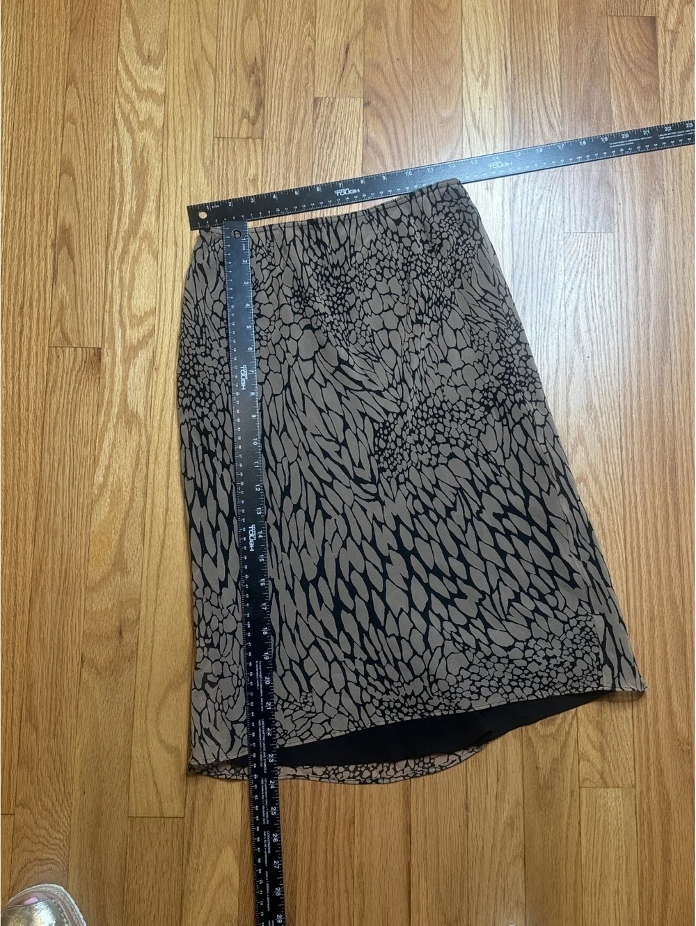 Vintage Y2K Abstract Animal Print Midi Skirt Taupe Black Lined